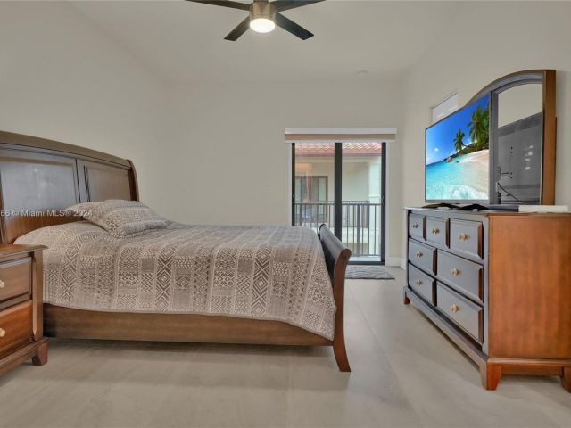 Home for sale at 4680 NW 83rd Pkwy 4680 - photo 5475208