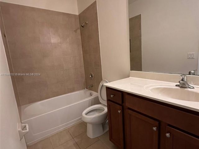 Home for rent at 15078 SW 115th St 15078 - photo 5474980