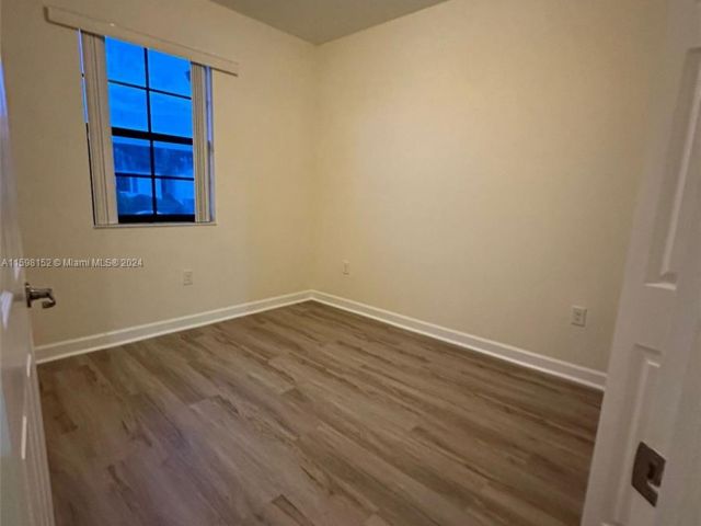 Home for rent at 15078 SW 115th St 15078 - photo 5474982