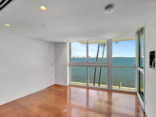 Home for rent at 1331 Brickell Bay Drive Bl-25 - photo 5509144