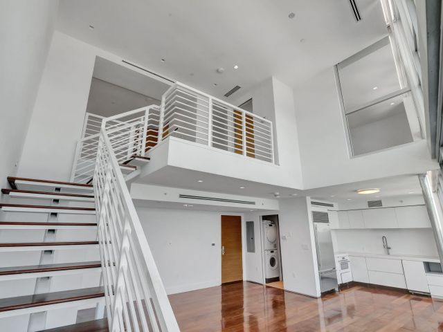 Home for rent at 1331 Brickell Bay Drive Bl-25 - photo 5509152