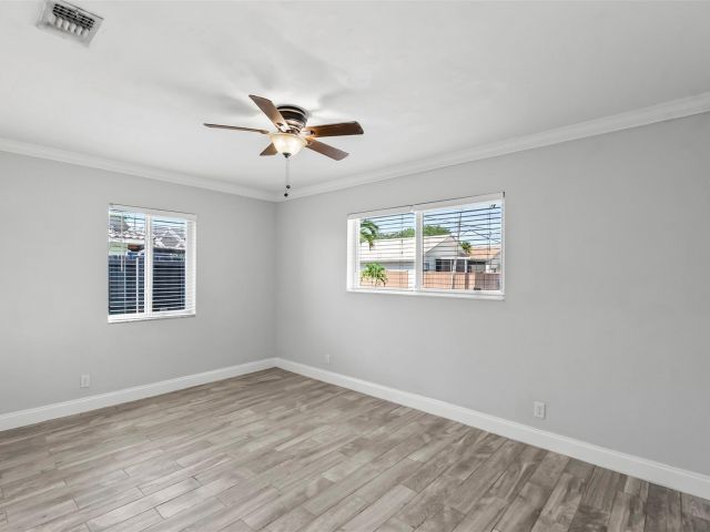 Home for rent at 915 N 31st Rd - photo 5475940