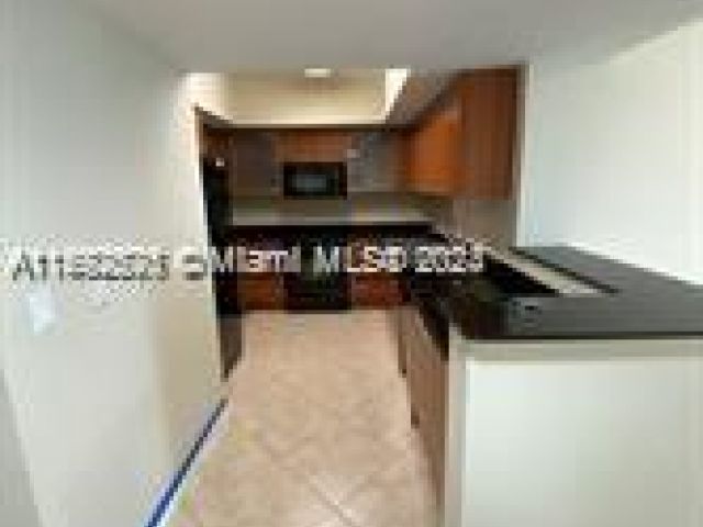 Apartment for sale  Unit #1706 - photo 5476875