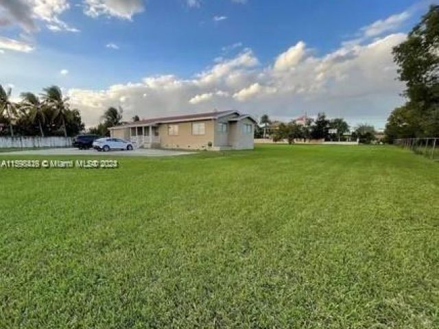 Home for sale at 10965 SW 28 st - photo 5478634