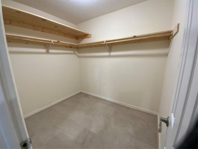 Home for rent at 4990 SW 94th Ave - photo 5494369