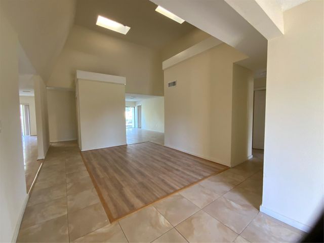 Home for rent at 4990 SW 94th Ave - photo 5494382