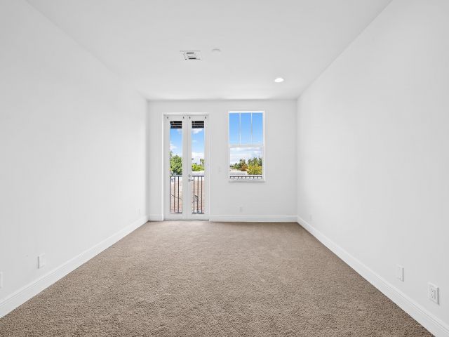 Home for sale at 802 SW 13th St 802 - photo 5481498