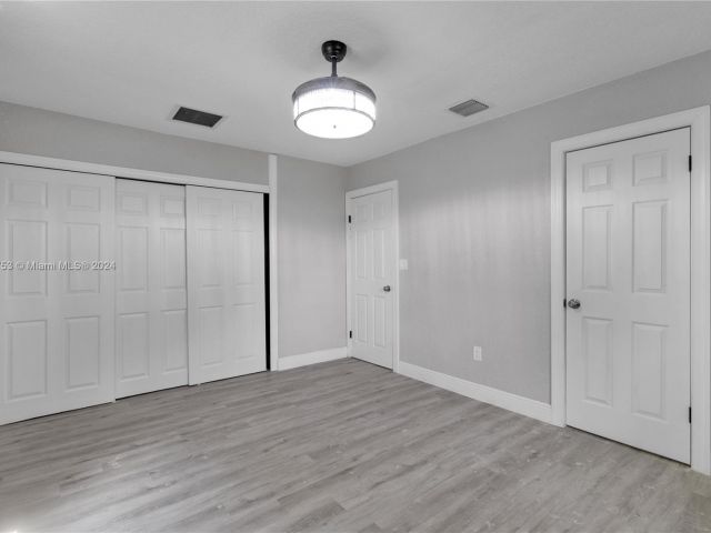 Home for sale at 1706 NW 11th Ave - photo 5482152