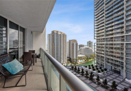 Apartment #2111 at Icon Brickell Tower 1