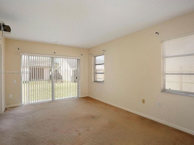 Home for rent at 10314 SW 131st Ct 0 - photo 5482691