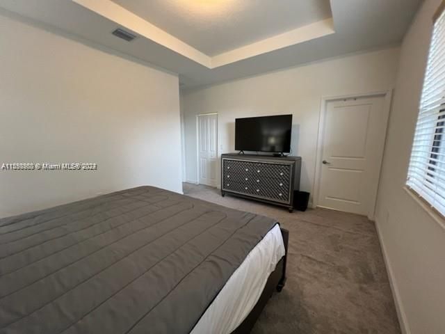 Home for rent at 327 NE 208th Ter 327 - photo 5484787