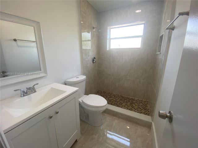 Home for sale at 1436 NW 19th St - photo 5484938