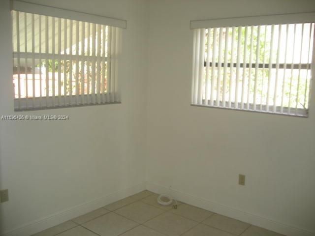 Home for rent at 9615 SW 36 ST - photo 5485229