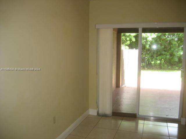 Home for rent at 9615 SW 36 ST - photo 5485230