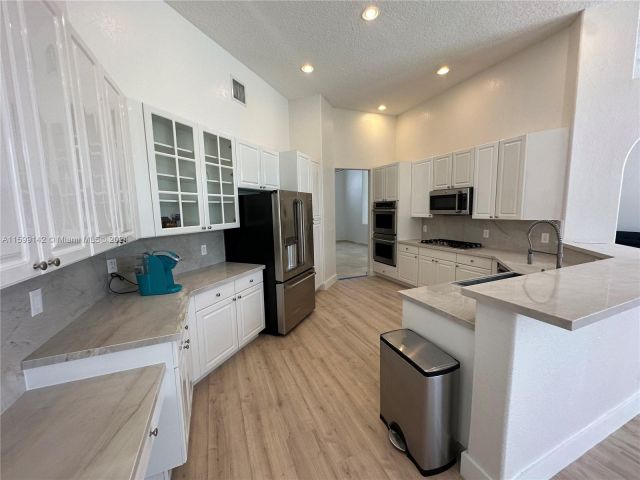 Home for rent at 12501 NW 23rd St - - photo 5491363