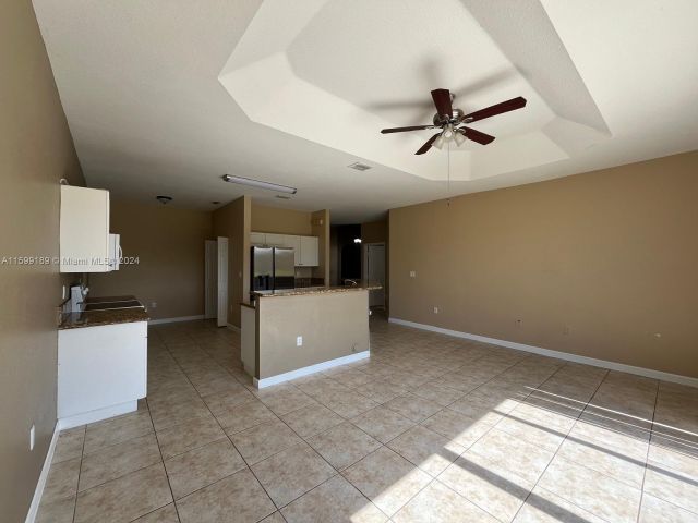 Home for sale at 1457 NE 40th Rd - photo 5485894