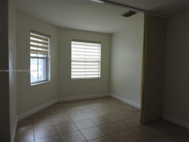 Home for rent at 15289 SW 89th Ter 15289 - photo 5486182