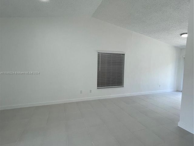 Home for rent at 13973 SW 280th Ter 13973 - photo 5486521