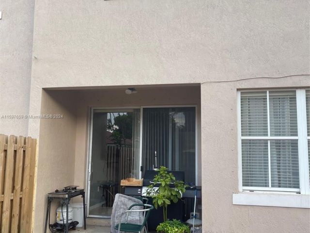 Home for rent at 13825 SW 275th St - photo 5504972