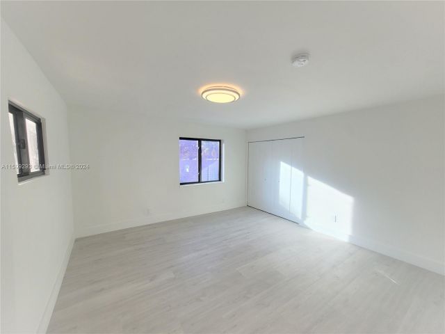 Home for rent at 535 NW 43rd St - photo 5486870