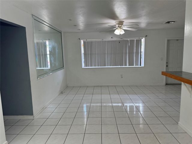 Home for rent at 8201 NW 15th St - photo 5487436