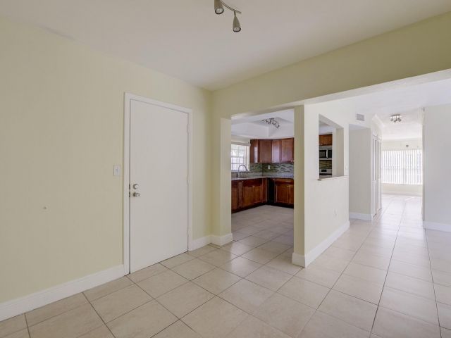 Home for rent at 19530 NW 12th Ave - photo 5493606