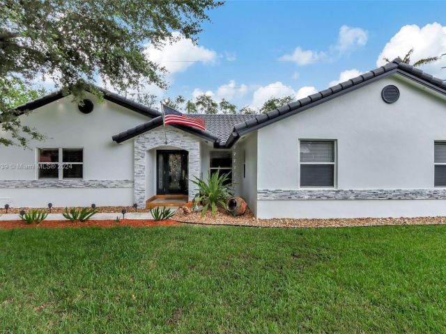 Home for sale at 15260 SW 151st Ter - photo 5493330