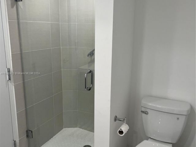 Apartment for sale  Unit #509 - photo 5512205