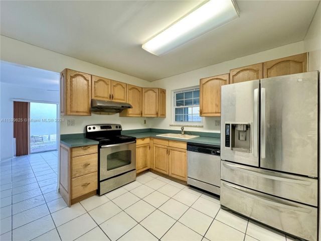 Home for sale at 12763 SW 146th Ln - photo 5488812