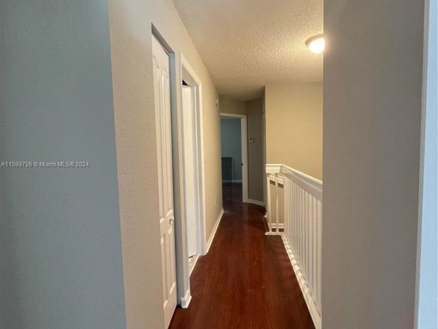 Home for rent at 14124 SW 121st Pl 3-26 - photo 5490600