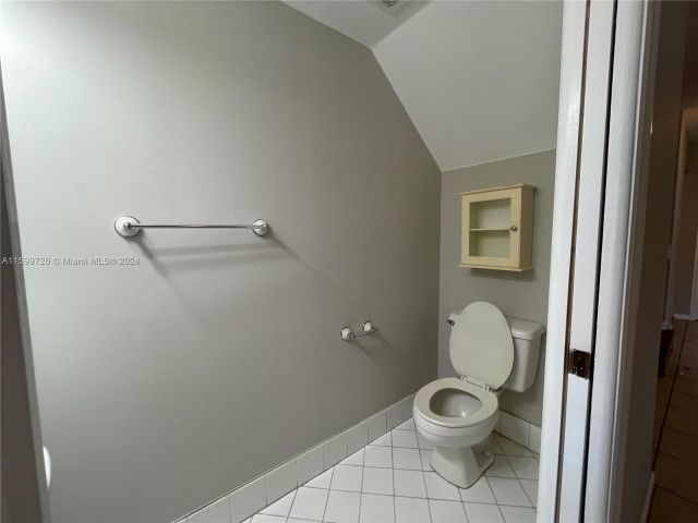 Home for rent at 14124 SW 121st Pl 3-26 - photo 5490602