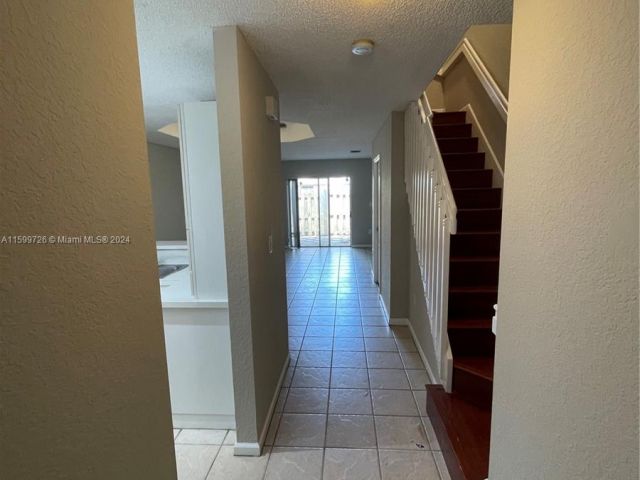 Home for rent at 14124 SW 121st Pl 3-26 - photo 5490607
