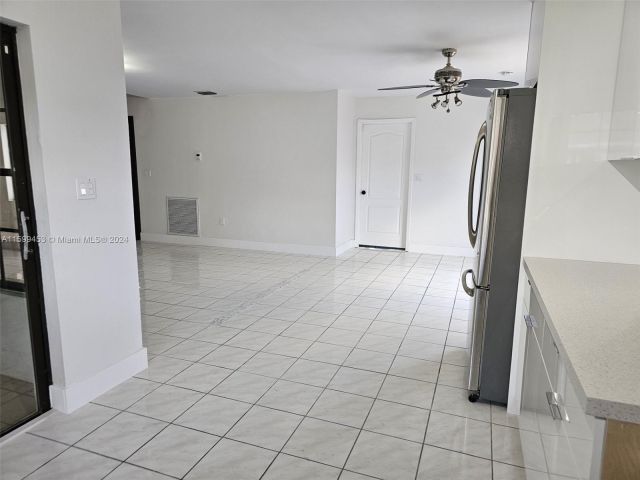 Home for rent at 10380 SW 167th St 1 - photo 5490576