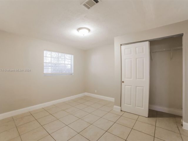 Home for rent at 2515 N 66th Ave - photo 5490092