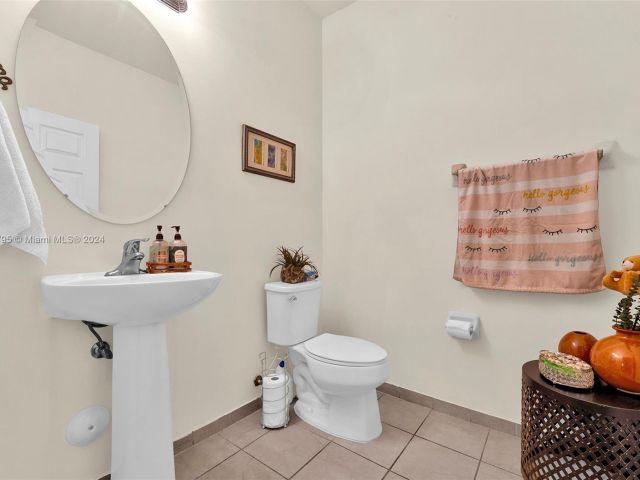 Home for sale at 15266 SW 173rd Ln - photo 5490431