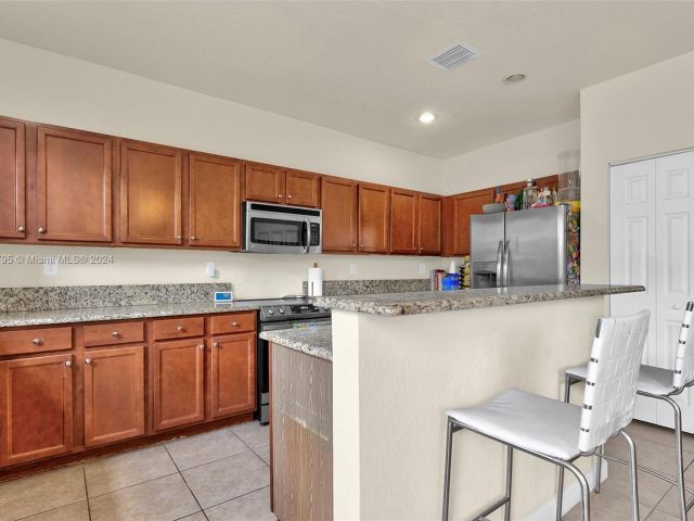 Home for sale at 15266 SW 173rd Ln - photo 5490440