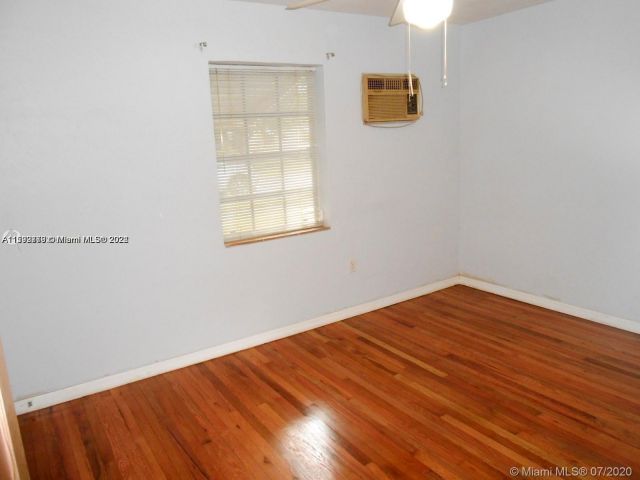 Home for rent at 1260 NE 129th St - photo 5490173