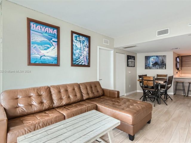 Apartment for sale  Unit #3609 - photo 5505084