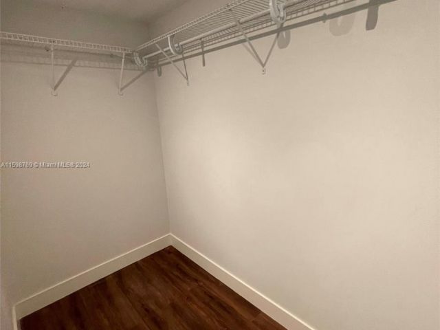 Apartment for rent  Unit #A-3045 - photo 5492076