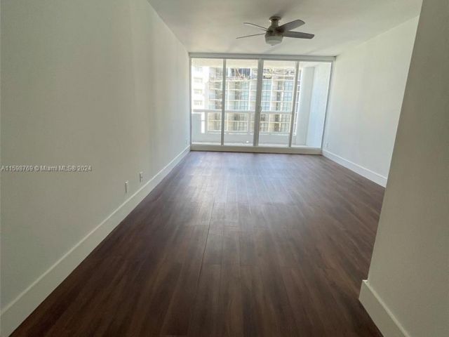 Apartment for rent  Unit #A-3045 - photo 5492078