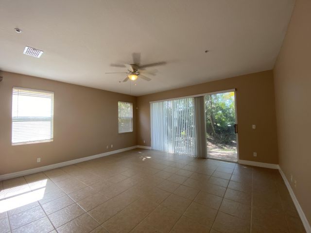 Home for rent at 783 Pipers Cay Drive - photo 5491728