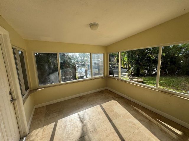 Home for rent at 500 SW 18th Ave - photo 5491862