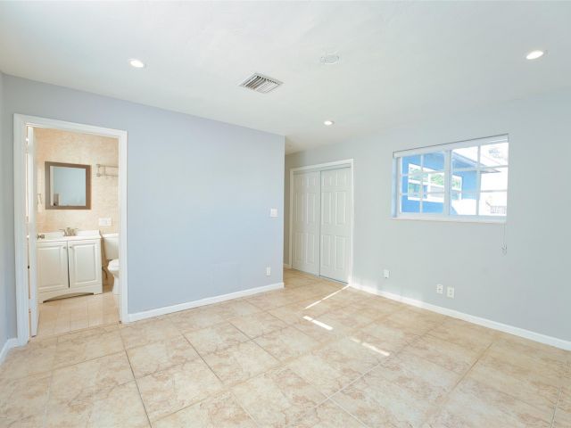 Home for sale at 2012 N 35th Ave - photo 5491900