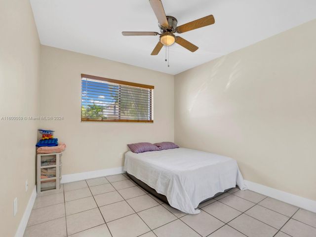 Home for rent at 14991 SW 92nd Ter 0 - photo 5491552