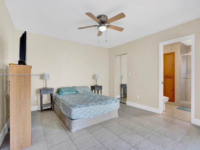 Home for rent at 14991 SW 92nd Ter 0 - photo 5491556