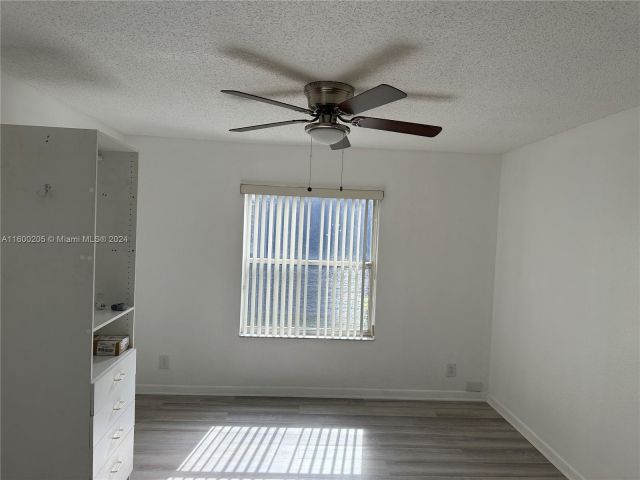 Home for rent at 1624 SW 149th Ave - photo 5492300