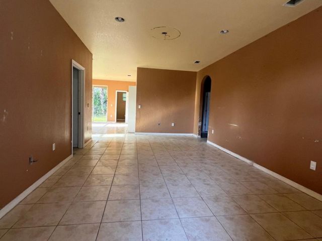 Home for sale at 2040 NW 113th Ter - photo 5493489