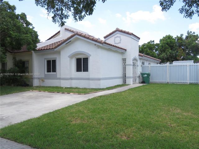 Home for sale at 13604 SW 263rd Ter - photo 5492240