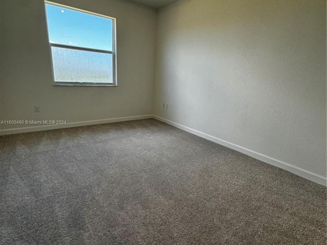 Home for rent at 2325 NW 125th street 2325 - photo 5499631