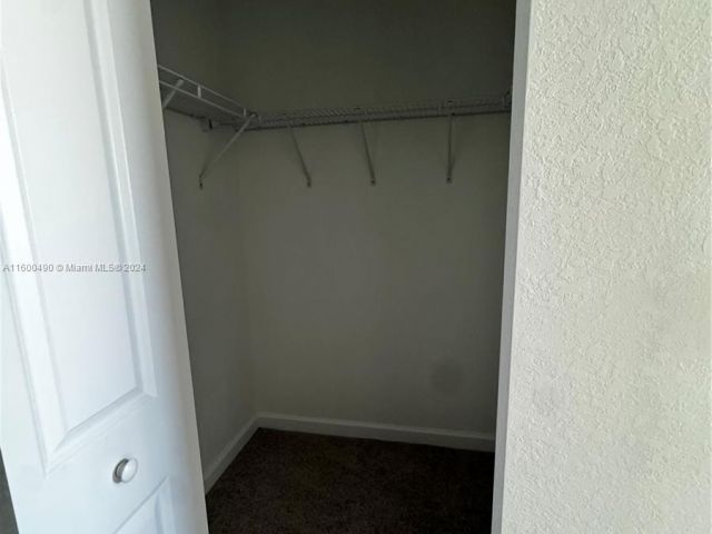 Home for rent at 2325 NW 125th street 2325 - photo 5499635